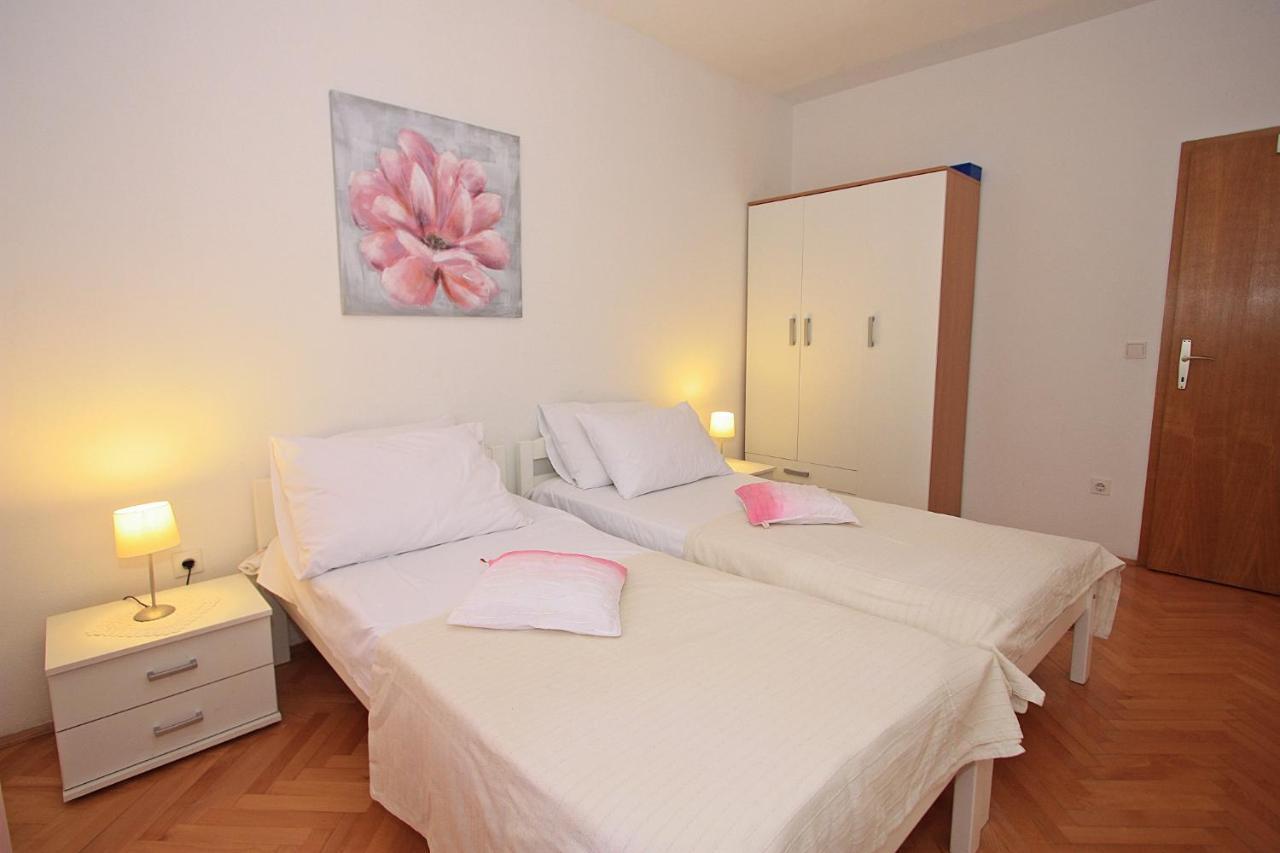 Apartments Omo 1 Supetar Luaran gambar